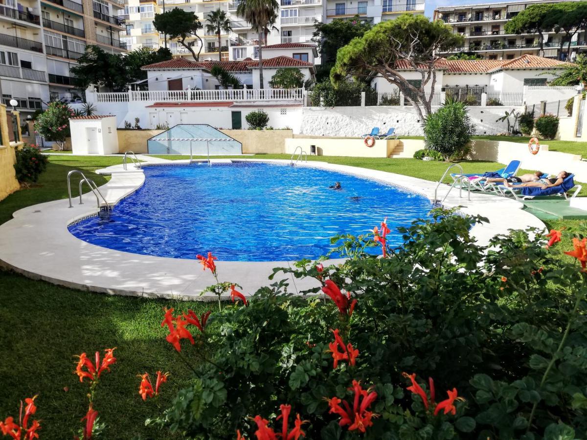 Apartamento Mar Azul, Primera Linea De Playa Sitio de Calahonda Ngoại thất bức ảnh
