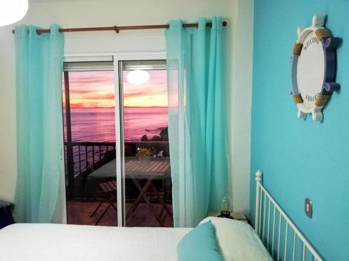 Apartamento Mar Azul, Primera Linea De Playa Sitio de Calahonda Ngoại thất bức ảnh