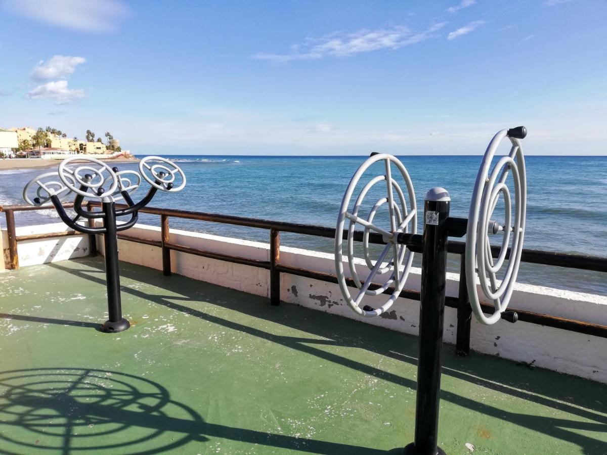 Apartamento Mar Azul, Primera Linea De Playa Sitio de Calahonda Ngoại thất bức ảnh
